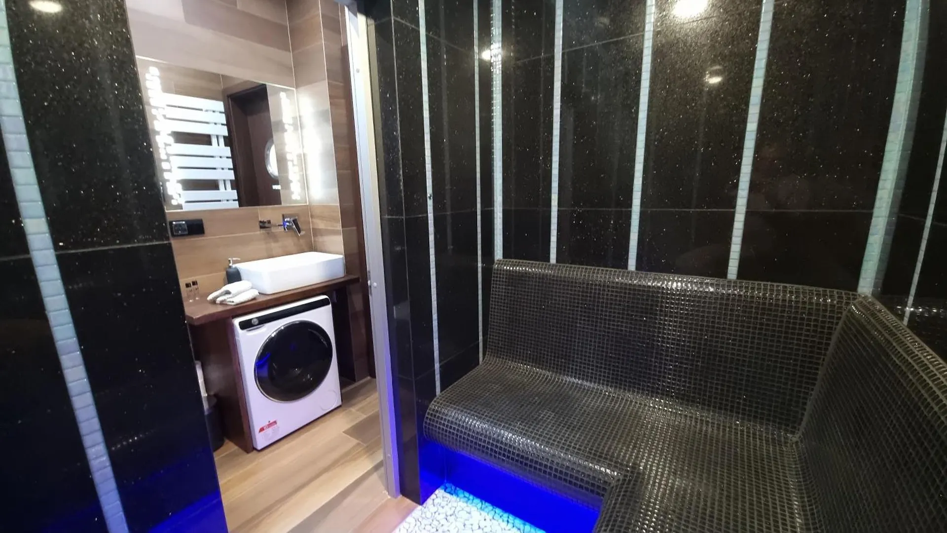 Sauna Suite Wola Centrum Subway Warsaw